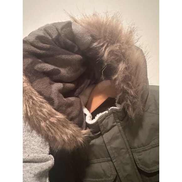 Carter's Army Green Puffer Unisex Parka Jacket w/ Faux Fur Size S/4 - Picture 12 of 12